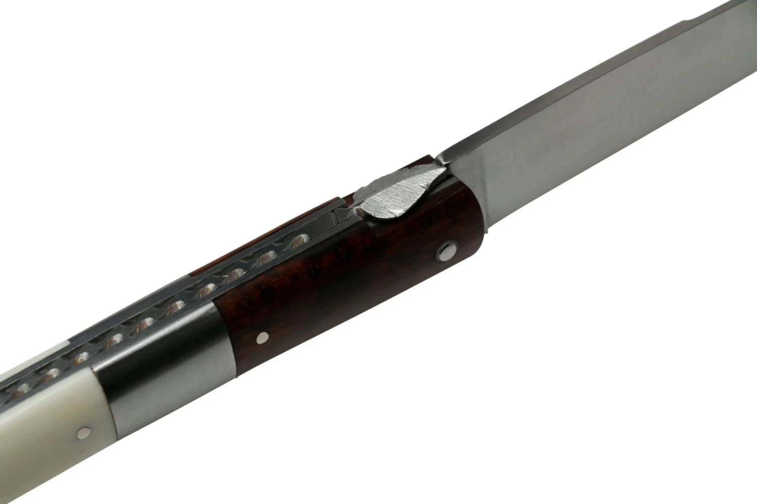 Laguiole En Aubrac Sauveterre A511MAOI Amourette, Bone, Navaja - Image 6